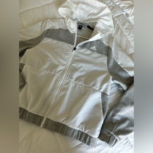 Adidas Windbreaker / Sweatshirt Jacket (M) New!